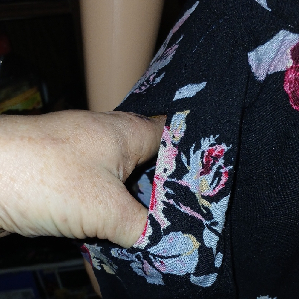 Xhilaration Black and Pink Floral Jumpsuit - Picture 11 of 11